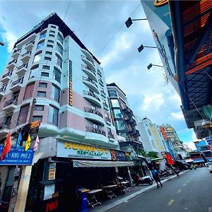 Green Star Hotel